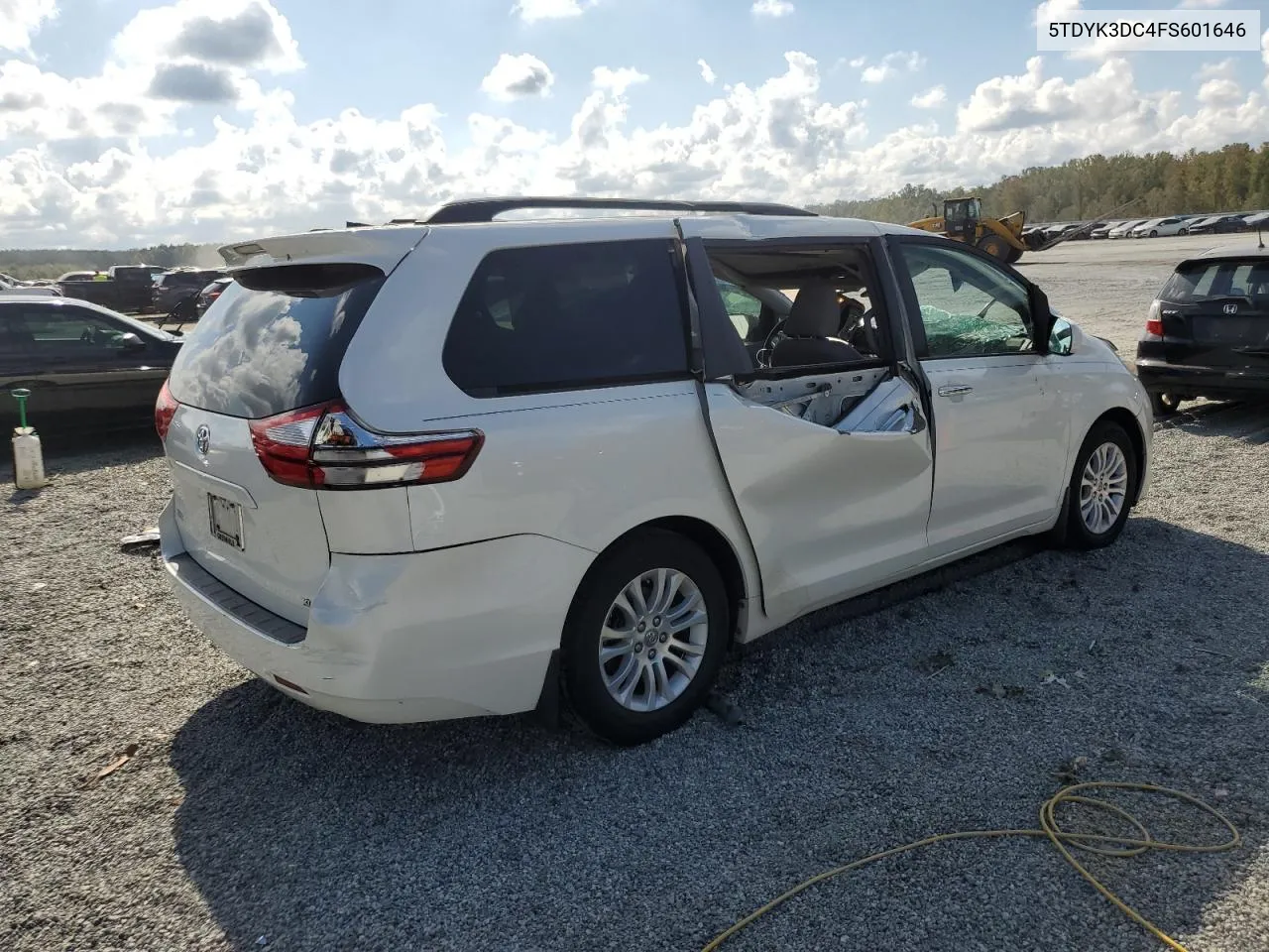 5TDYK3DC4FS601646 2015 Toyota Sienna Xle