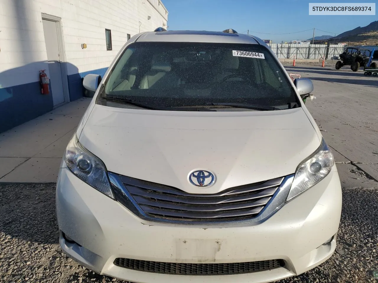 2015 Toyota Sienna Xle VIN: 5TDYK3DC8FS689374 Lot: 73606944