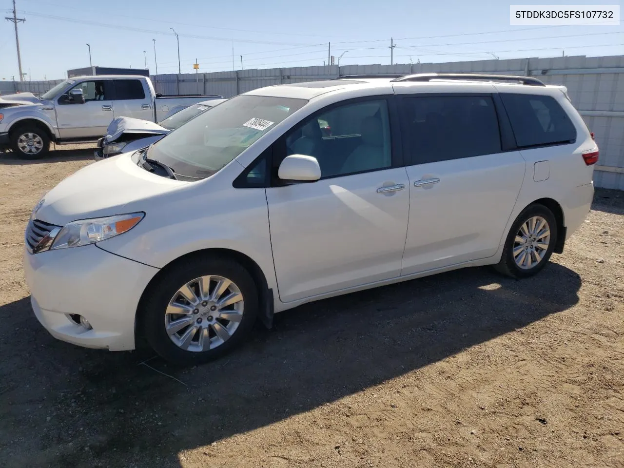 5TDDK3DC5FS107732 2015 Toyota Sienna Xle