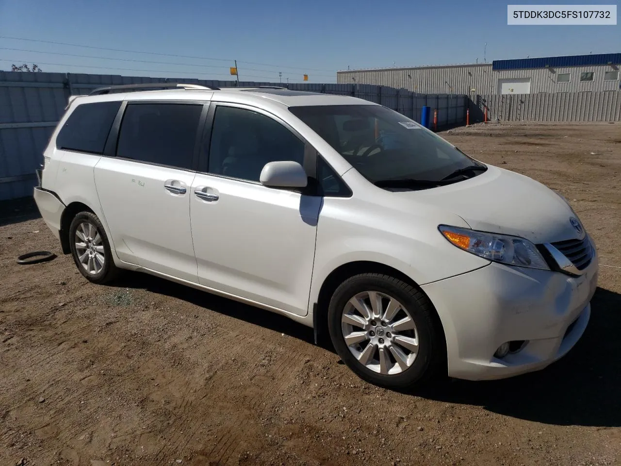 5TDDK3DC5FS107732 2015 Toyota Sienna Xle