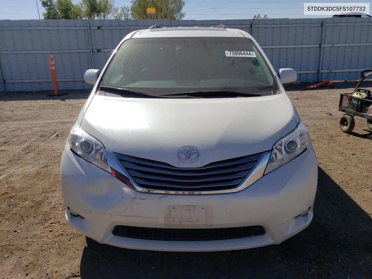 5TDDK3DC5FS107732 2015 Toyota Sienna Xle