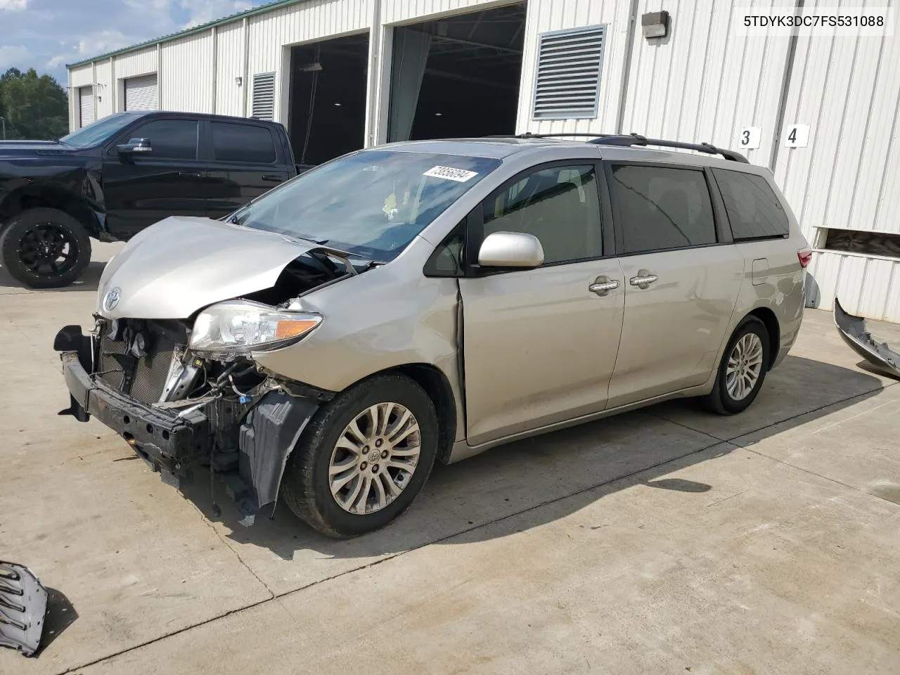 2015 Toyota Sienna Xle VIN: 5TDYK3DC7FS531088 Lot: 73856094