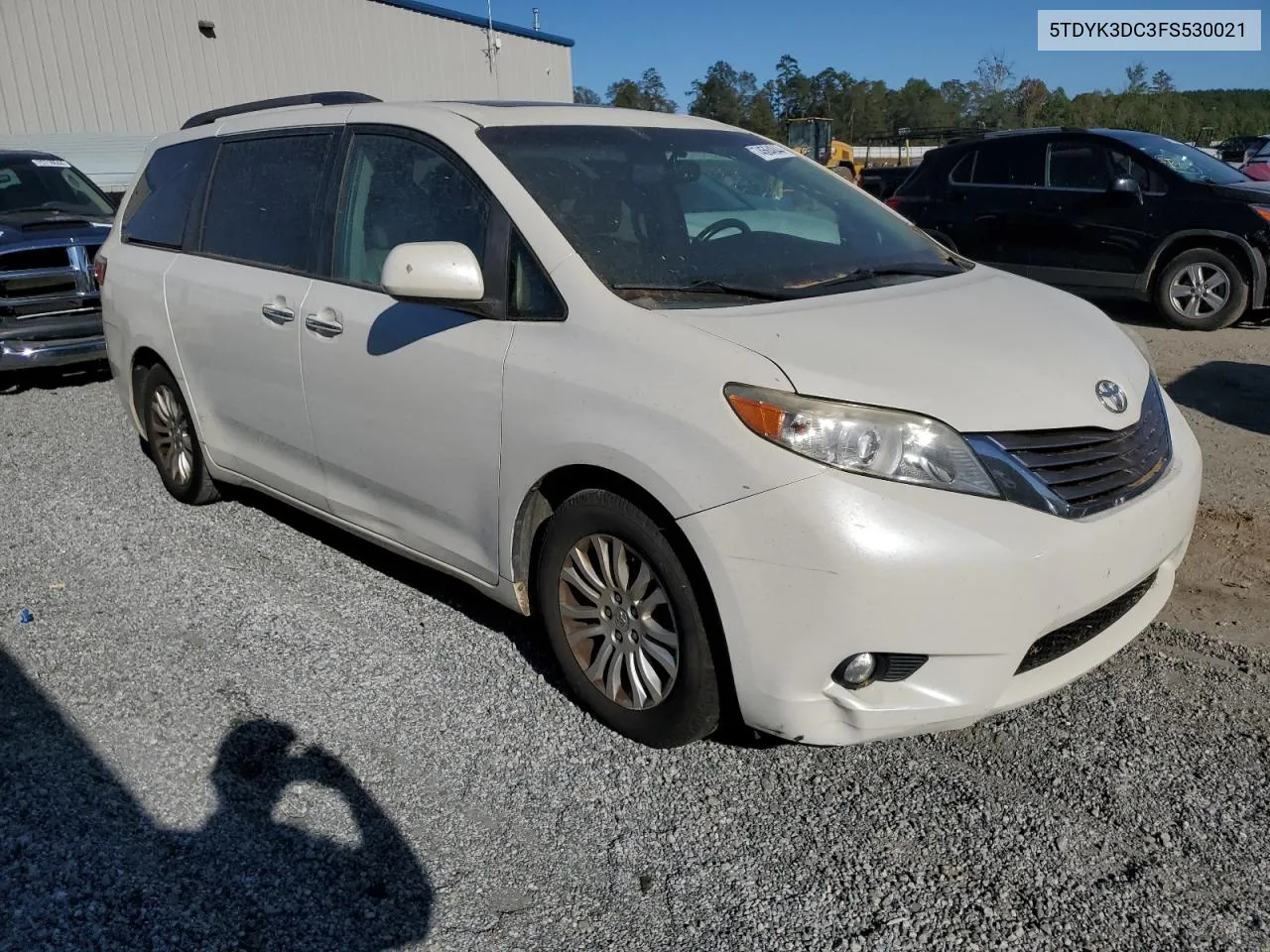 2015 Toyota Sienna Xle VIN: 5TDYK3DC3FS530021 Lot: 74564844