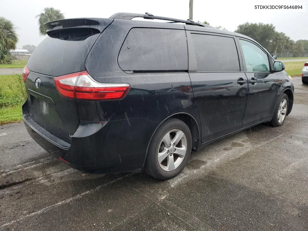 2015 Toyota Sienna Le VIN: 5TDKK3DC9FS646894 Lot: 75807794