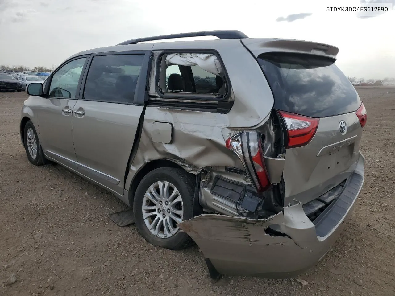 2015 Toyota Sienna Xle VIN: 5TDYK3DC4FS612890 Lot: 77152124