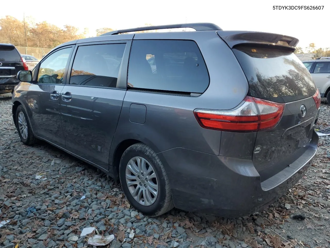 2015 Toyota Sienna Xle VIN: 5TDYK3DC9FS626607 Lot: 79759094