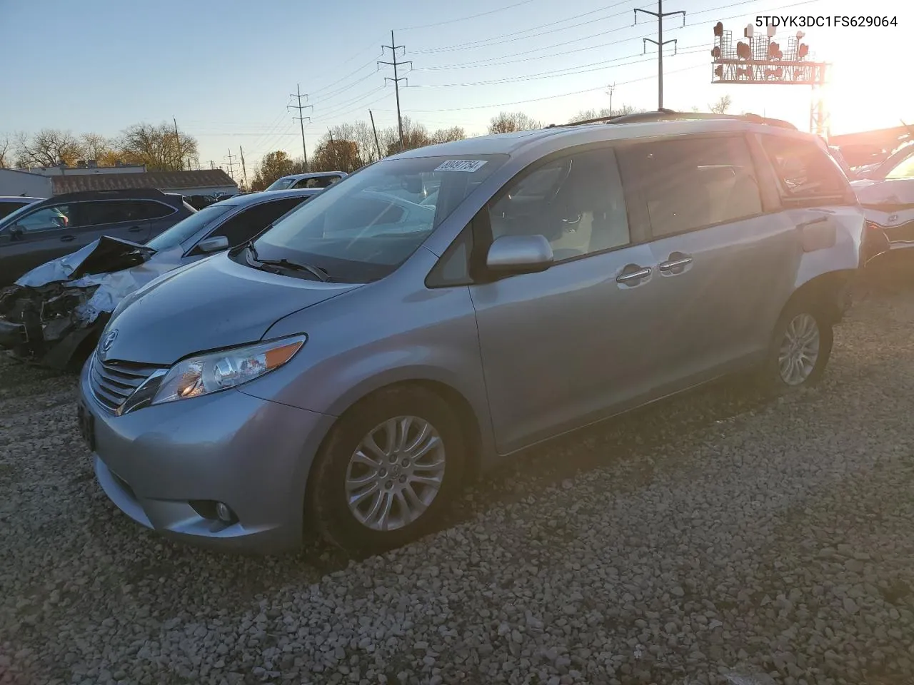 2015 Toyota Sienna Xle VIN: 5TDYK3DC1FS629064 Lot: 80497754