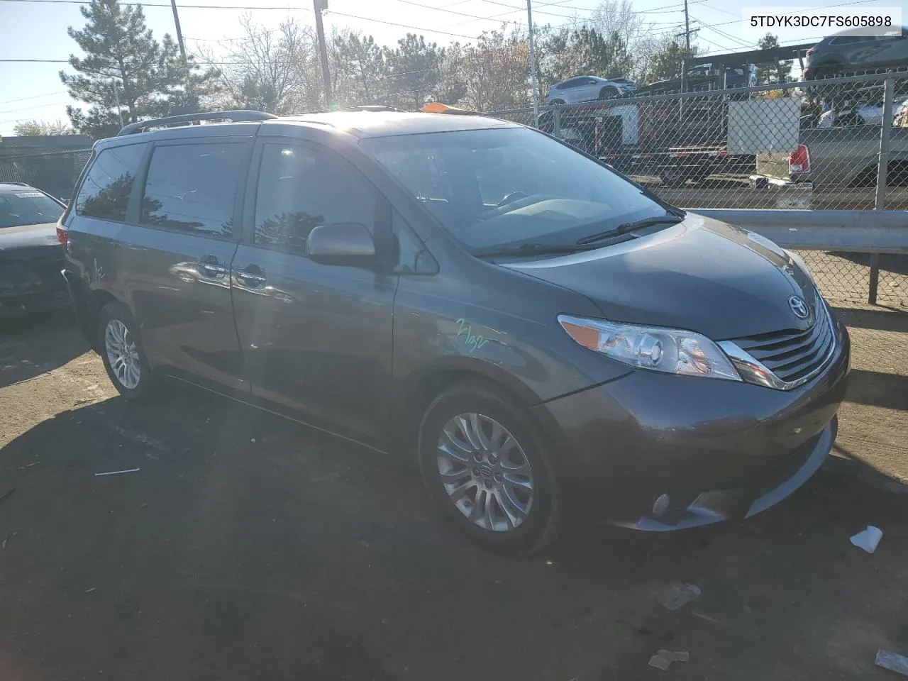 2015 Toyota Sienna Xle VIN: 5TDYK3DC7FS605898 Lot: 80779974