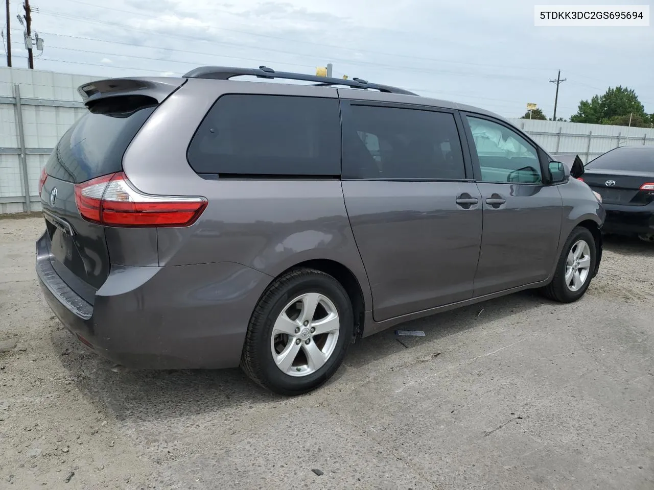 2016 Toyota Sienna Le VIN: 5TDKK3DC2GS695694 Lot: 58137794