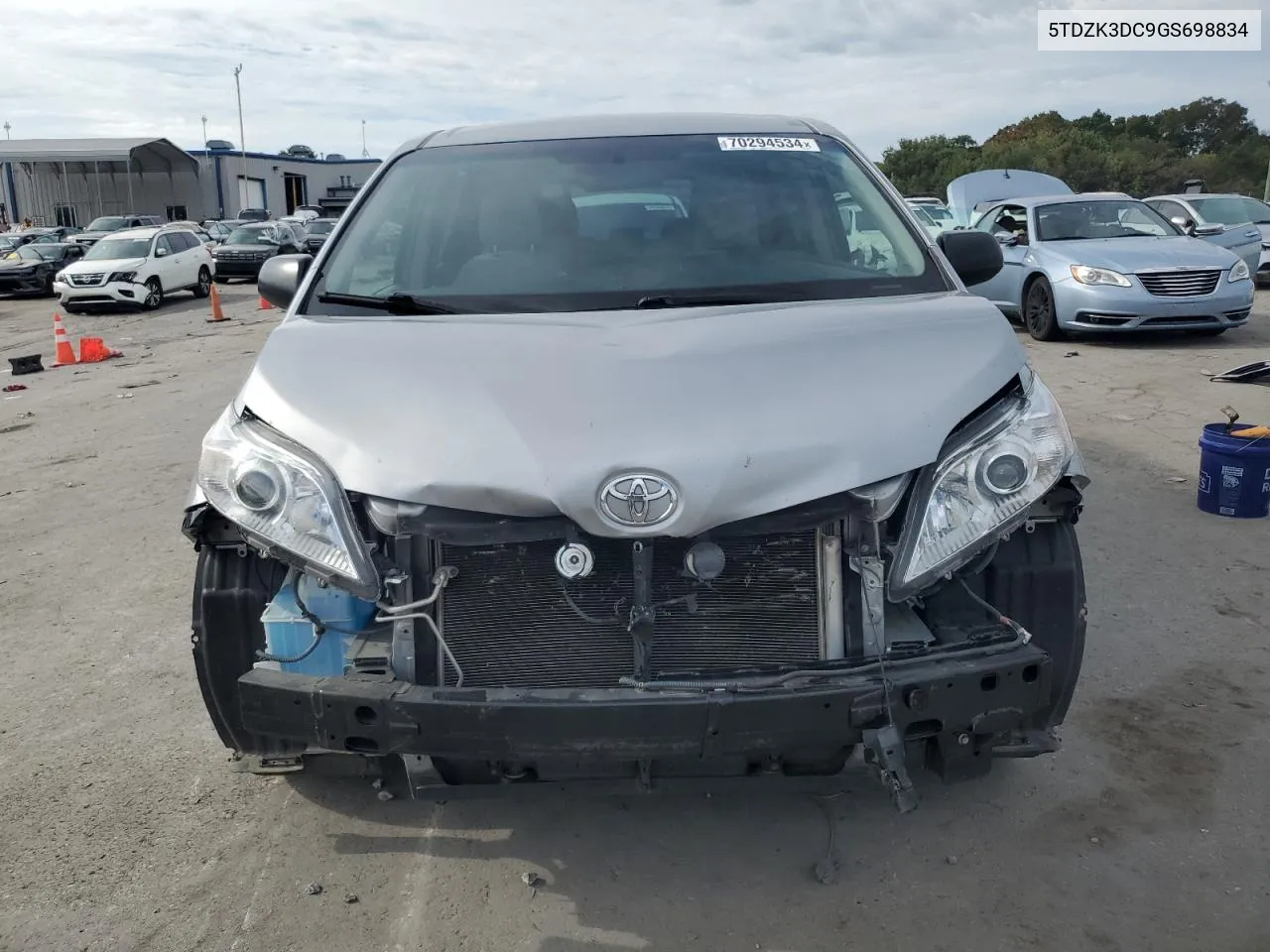 5TDZK3DC9GS698834 2016 Toyota Sienna