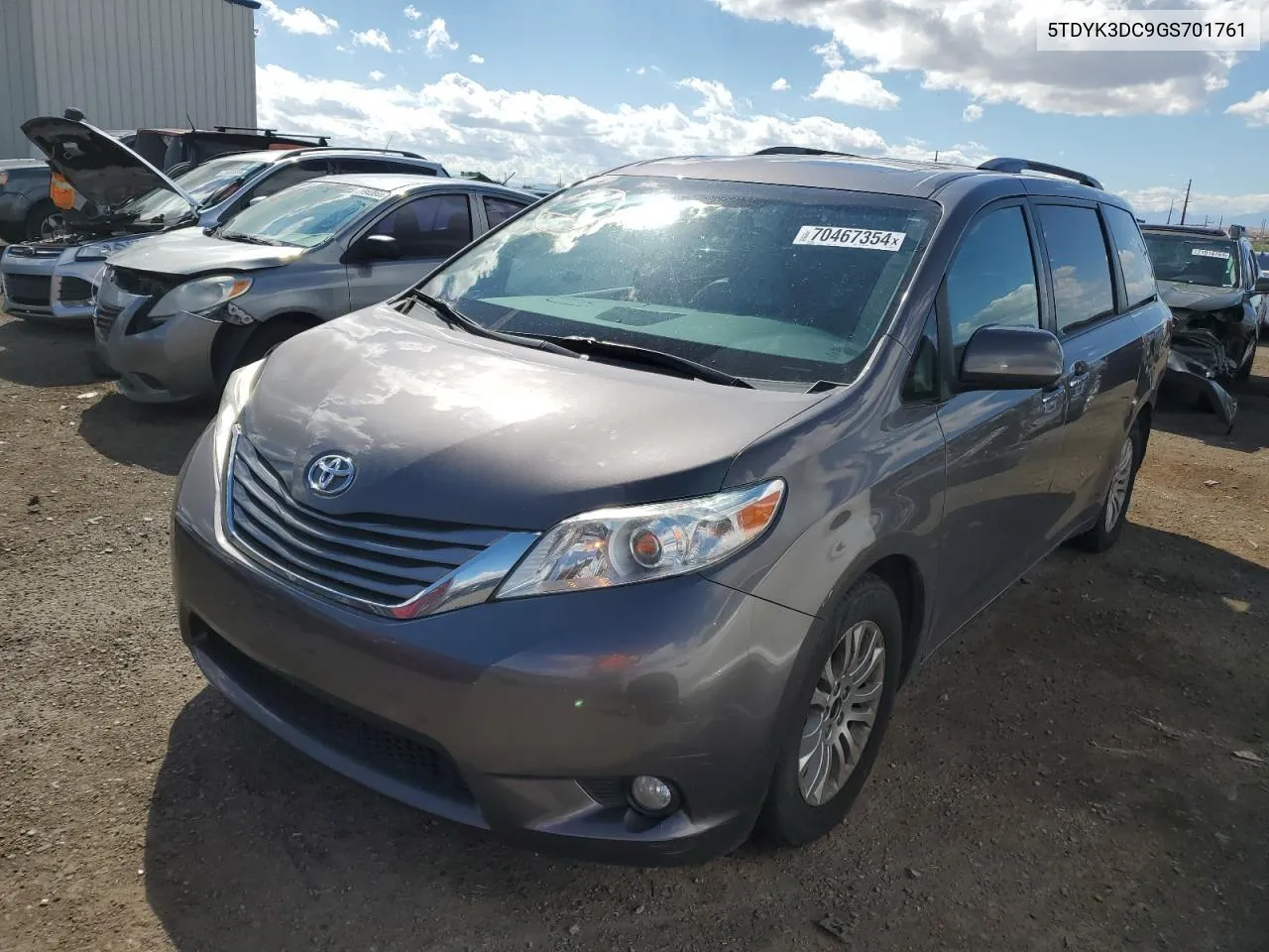 5TDYK3DC9GS701761 2016 Toyota Sienna Xle