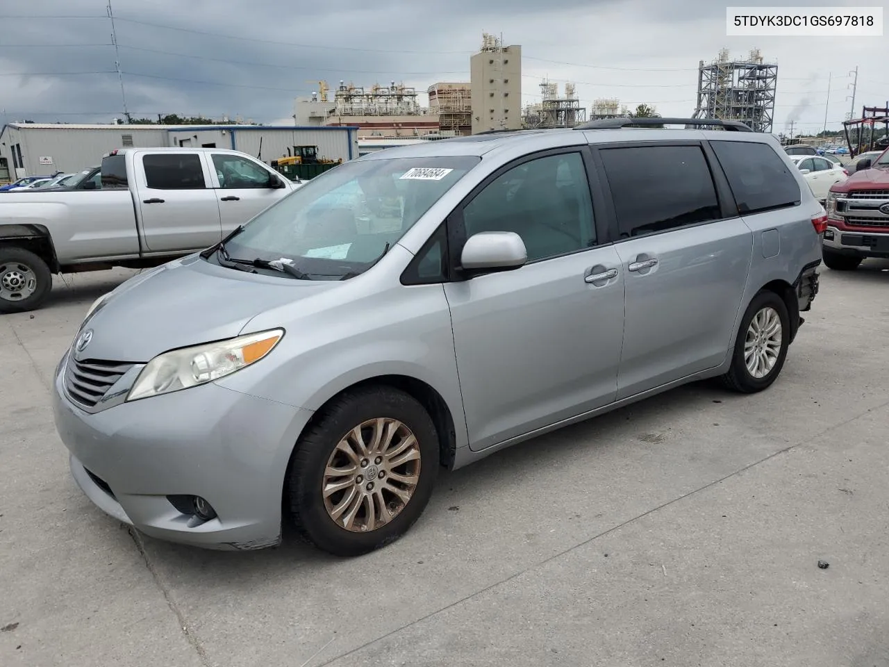 2016 Toyota Sienna Xle VIN: 5TDYK3DC1GS697818 Lot: 70684684