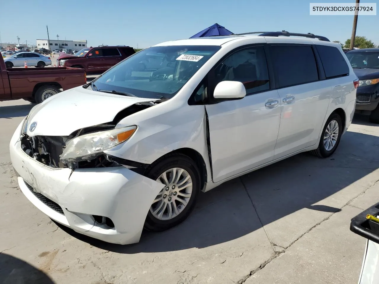 2016 Toyota Sienna Xle VIN: 5TDYK3DCXGS747924 Lot: 72832684