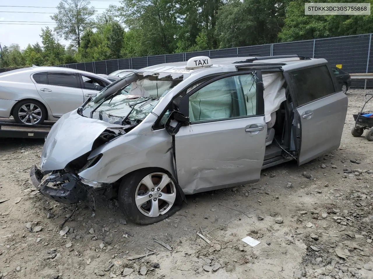 2016 Toyota Sienna Le VIN: 5TDKK3DC3GS755868 Lot: 74221654