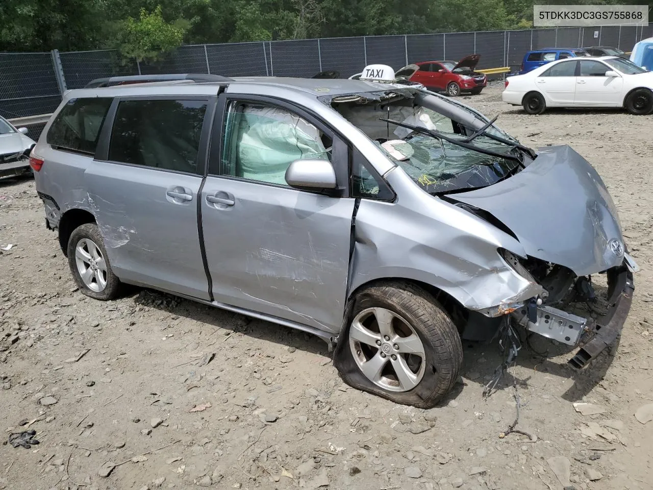 2016 Toyota Sienna Le VIN: 5TDKK3DC3GS755868 Lot: 74221654