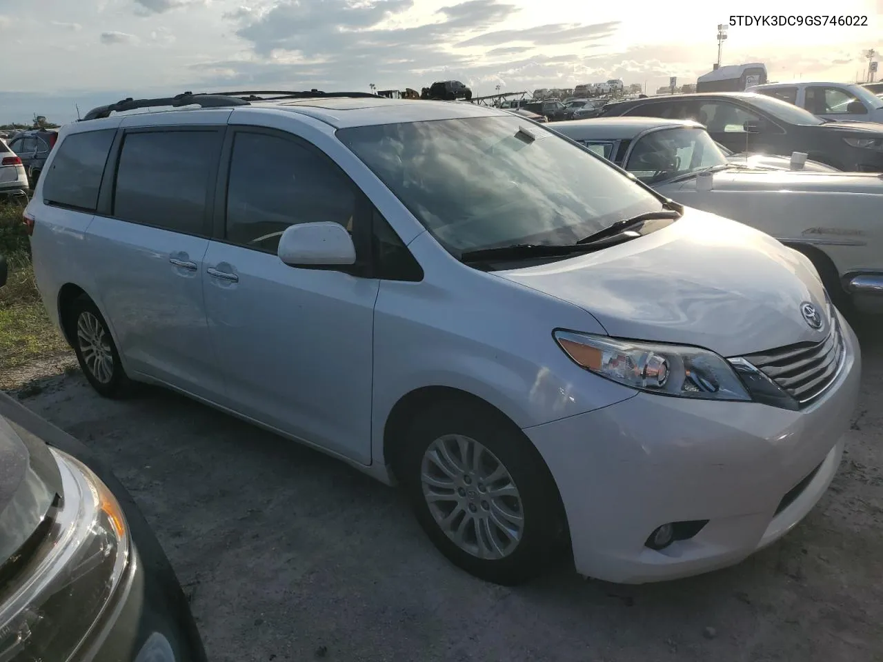 2016 Toyota Sienna Xle VIN: 5TDYK3DC9GS746022 Lot: 75571474