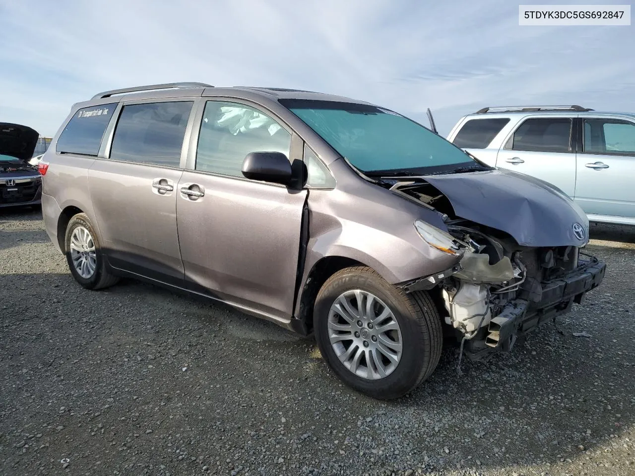 2016 Toyota Sienna Xle VIN: 5TDYK3DC5GS692847 Lot: 78677794