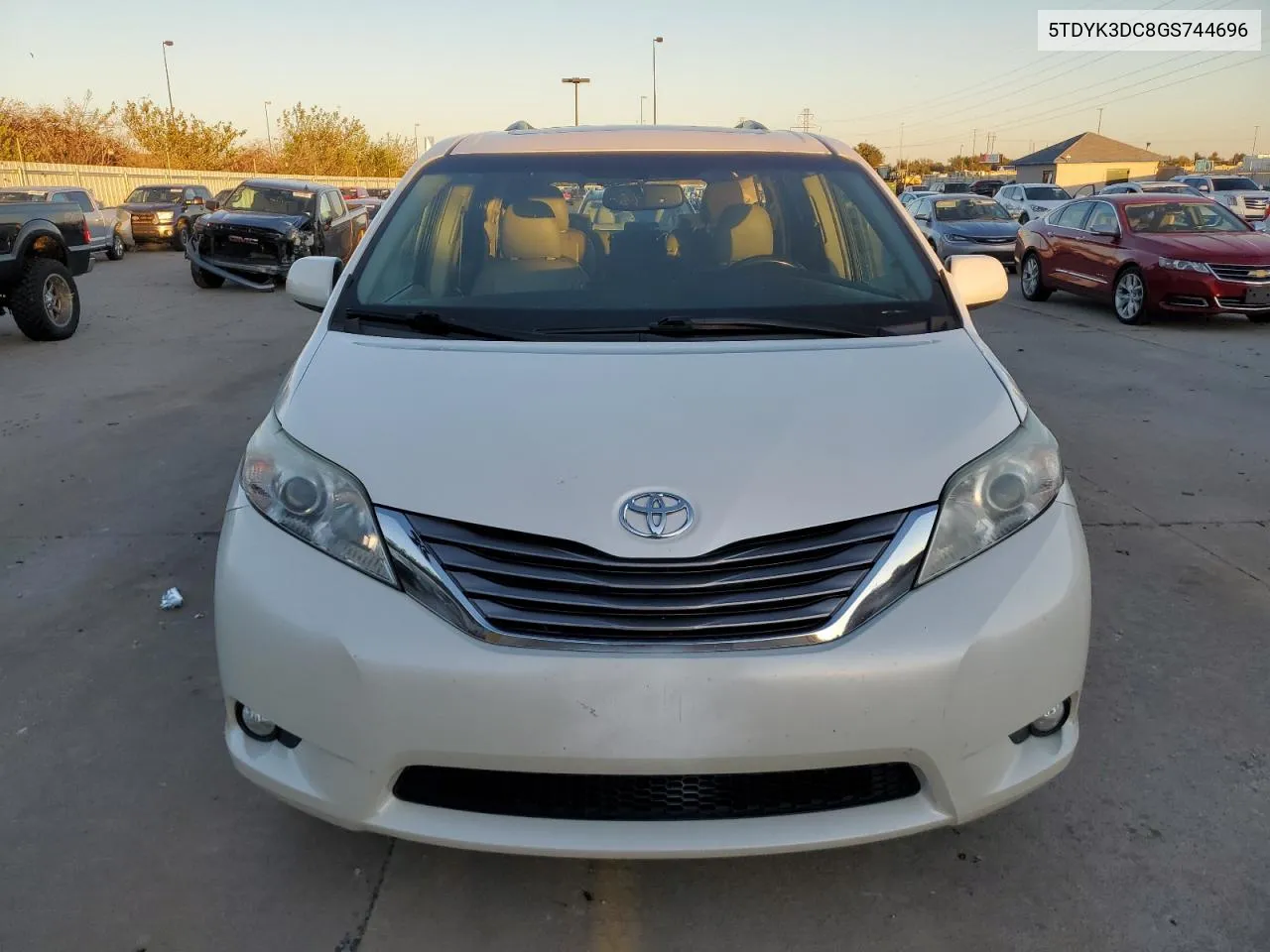 2016 Toyota Sienna Xle VIN: 5TDYK3DC8GS744696 Lot: 80390224