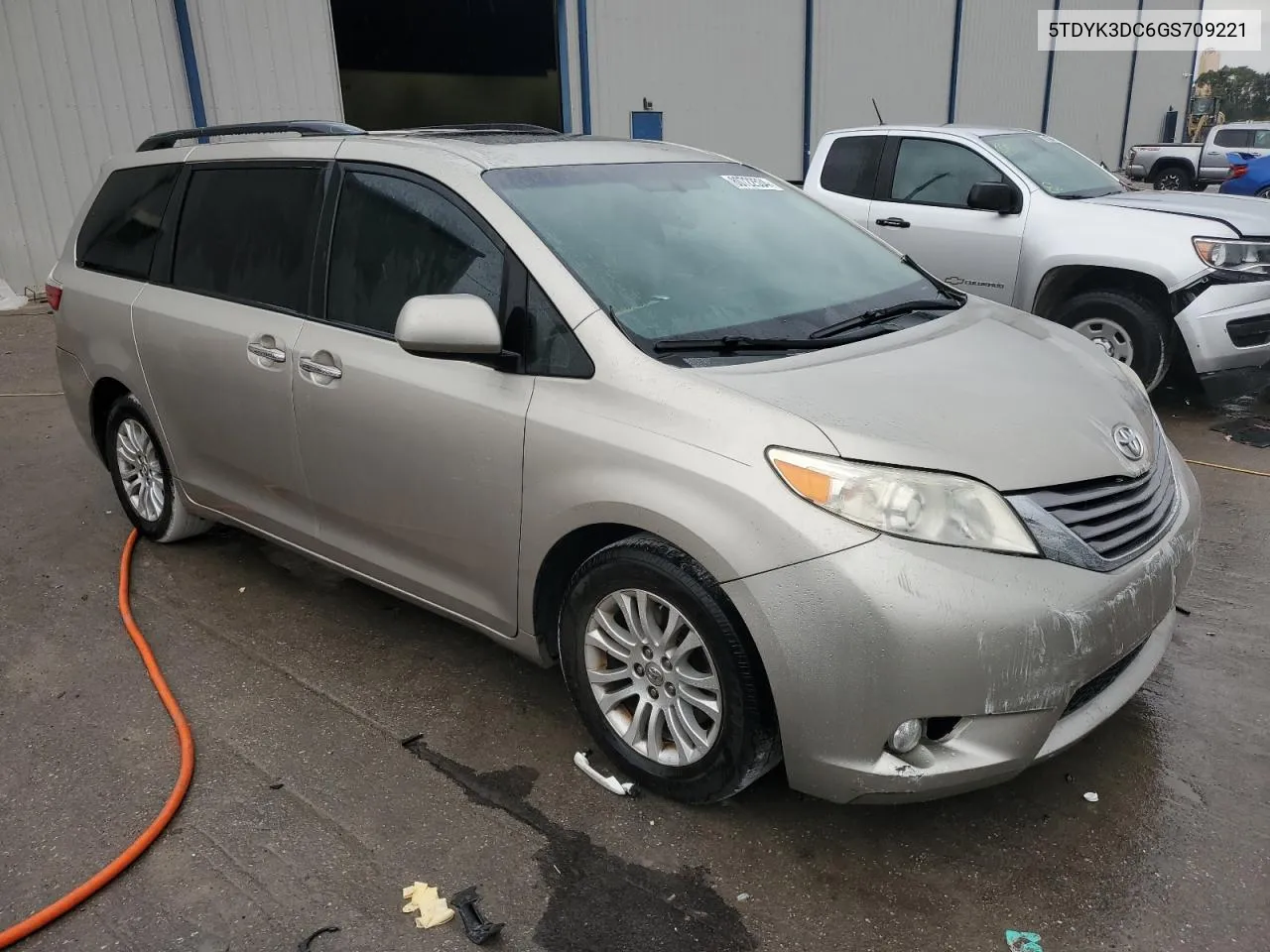 2016 Toyota Sienna Xle VIN: 5TDYK3DC6GS709221 Lot: 80722534