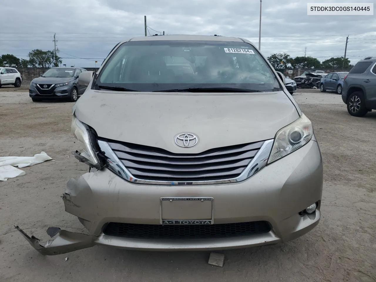 5TDDK3DC0GS140445 2016 Toyota Sienna Xle