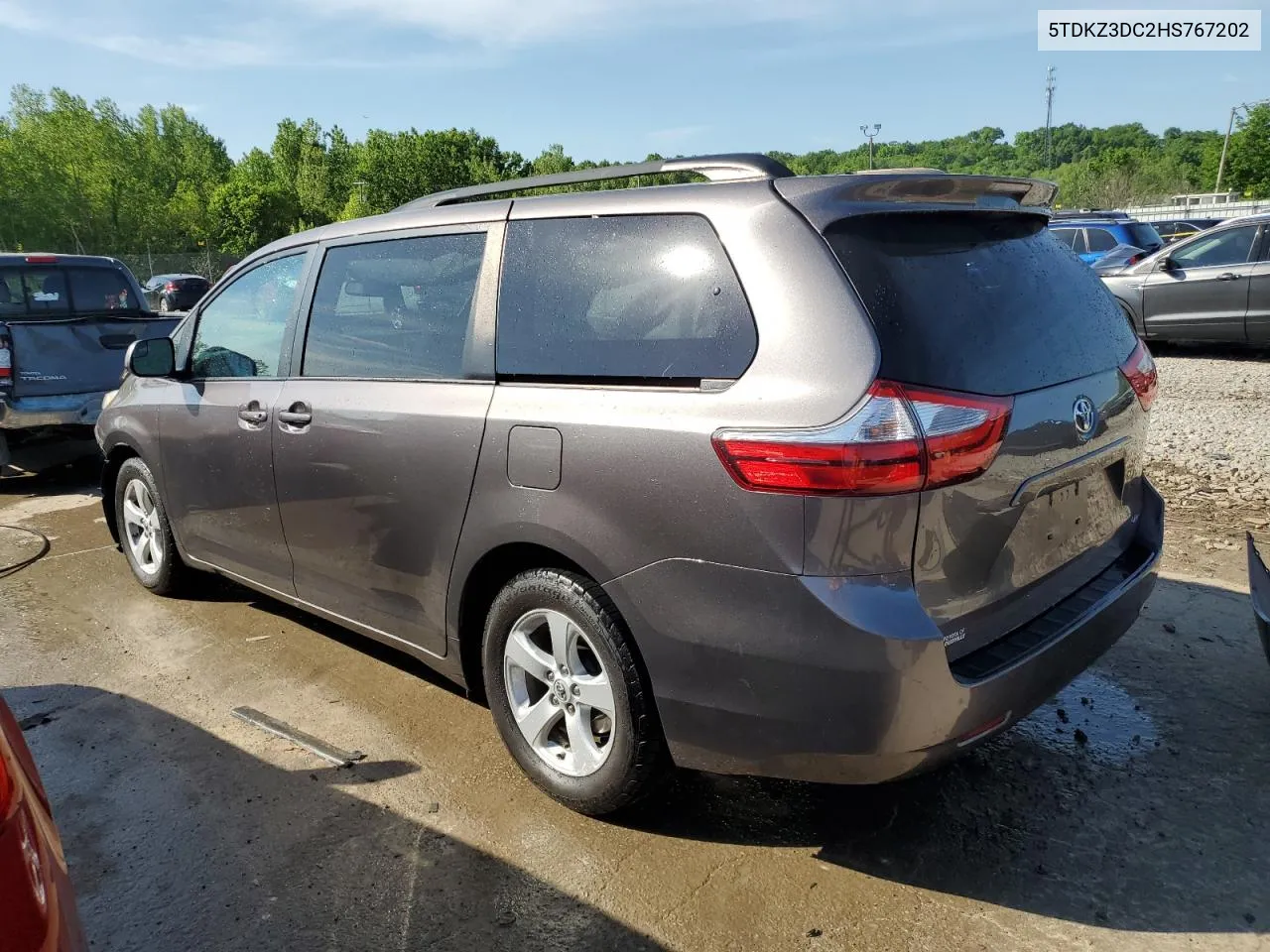 2017 Toyota Sienna Le VIN: 5TDKZ3DC2HS767202 Lot: 52597654