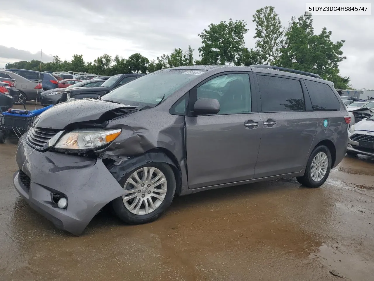 2017 Toyota Sienna Xle VIN: 5TDYZ3DC4HS845747 Lot: 57896354