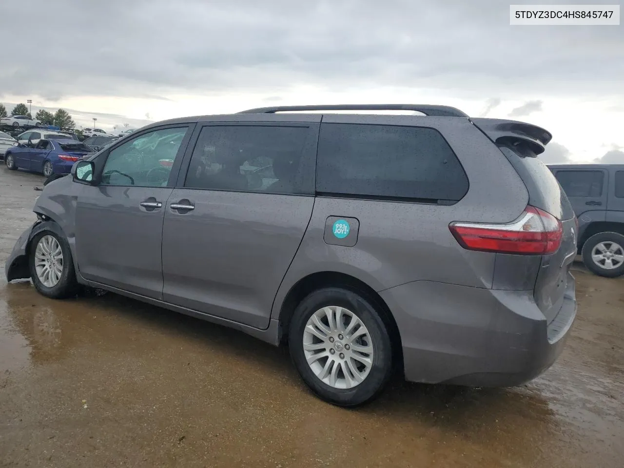 2017 Toyota Sienna Xle VIN: 5TDYZ3DC4HS845747 Lot: 57896354