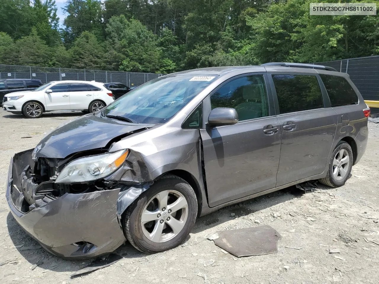 2017 Toyota Sienna Le VIN: 5TDKZ3DC7HS811002 Lot: 58330064