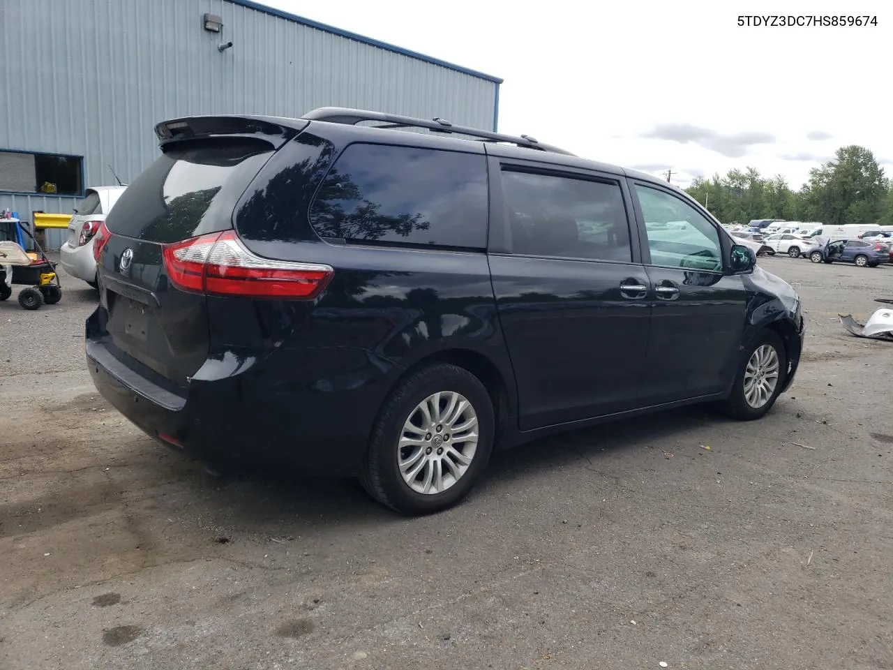 2017 Toyota Sienna Xle VIN: 5TDYZ3DC7HS859674 Lot: 61077224