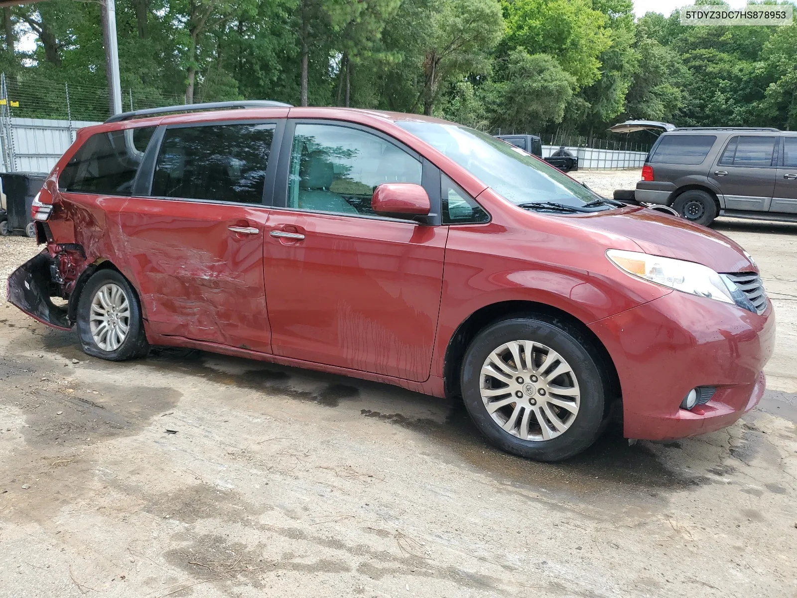 2017 Toyota Sienna Xle VIN: 5TDYZ3DC7HS878953 Lot: 63664044