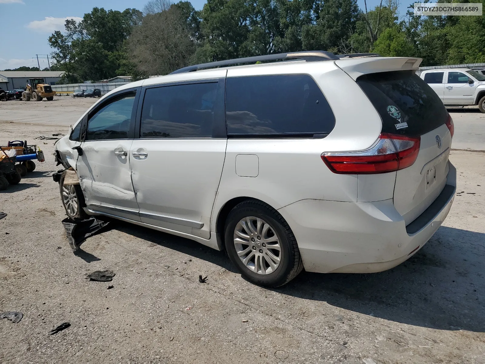 2017 Toyota Sienna Xle VIN: 5TDYZ3DC7HS866589 Lot: 66575004