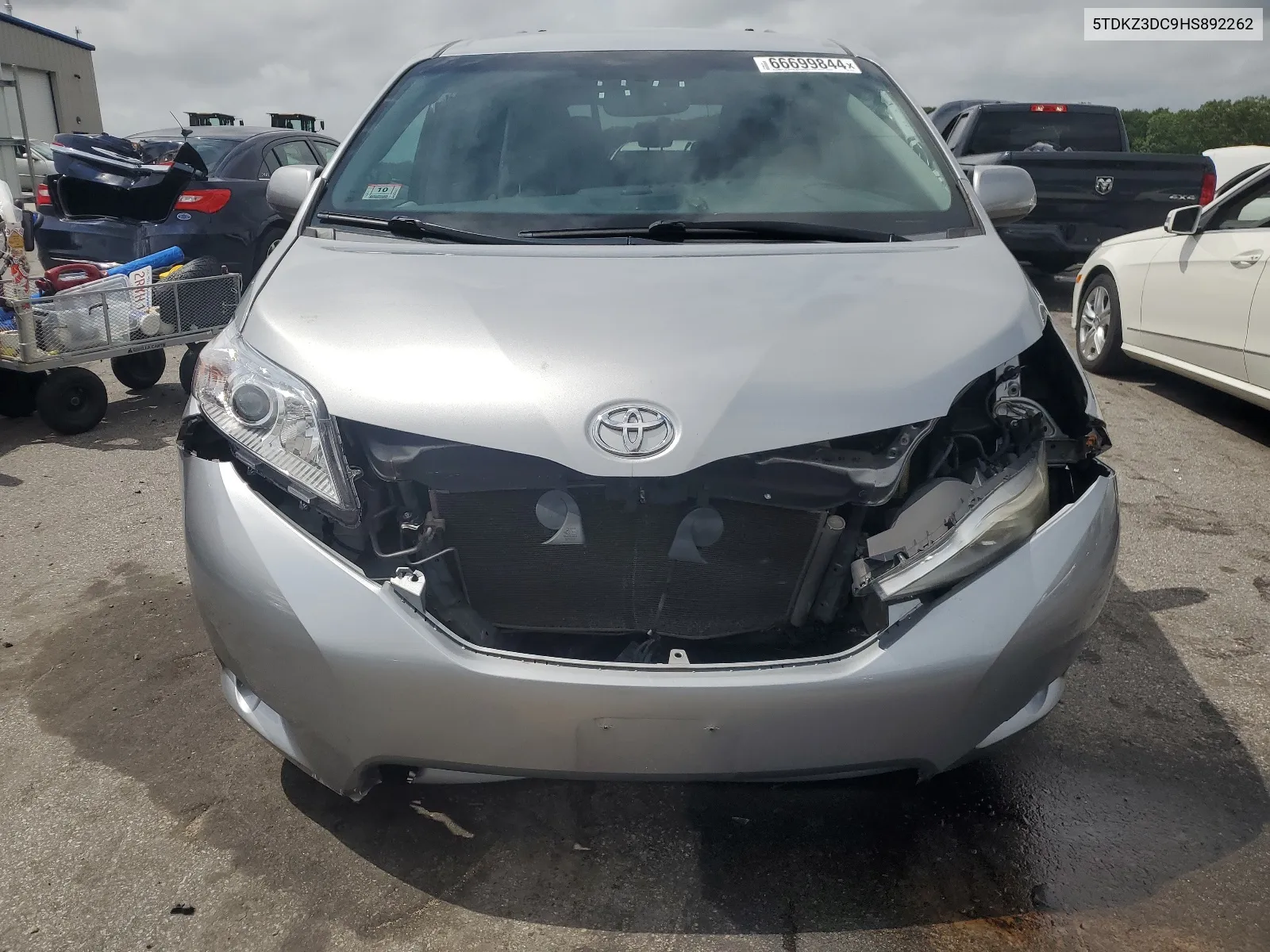 5TDKZ3DC9HS892262 2017 Toyota Sienna Le