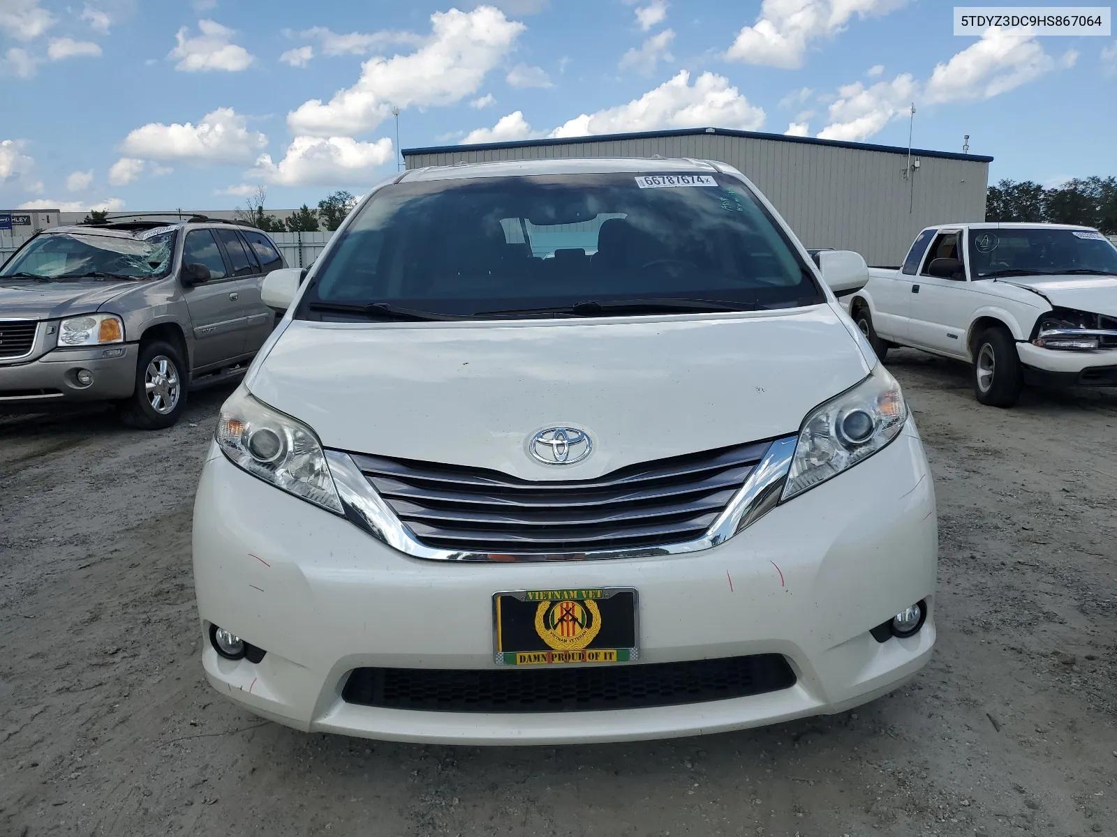 2017 Toyota Sienna Xle VIN: 5TDYZ3DC9HS867064 Lot: 66787674