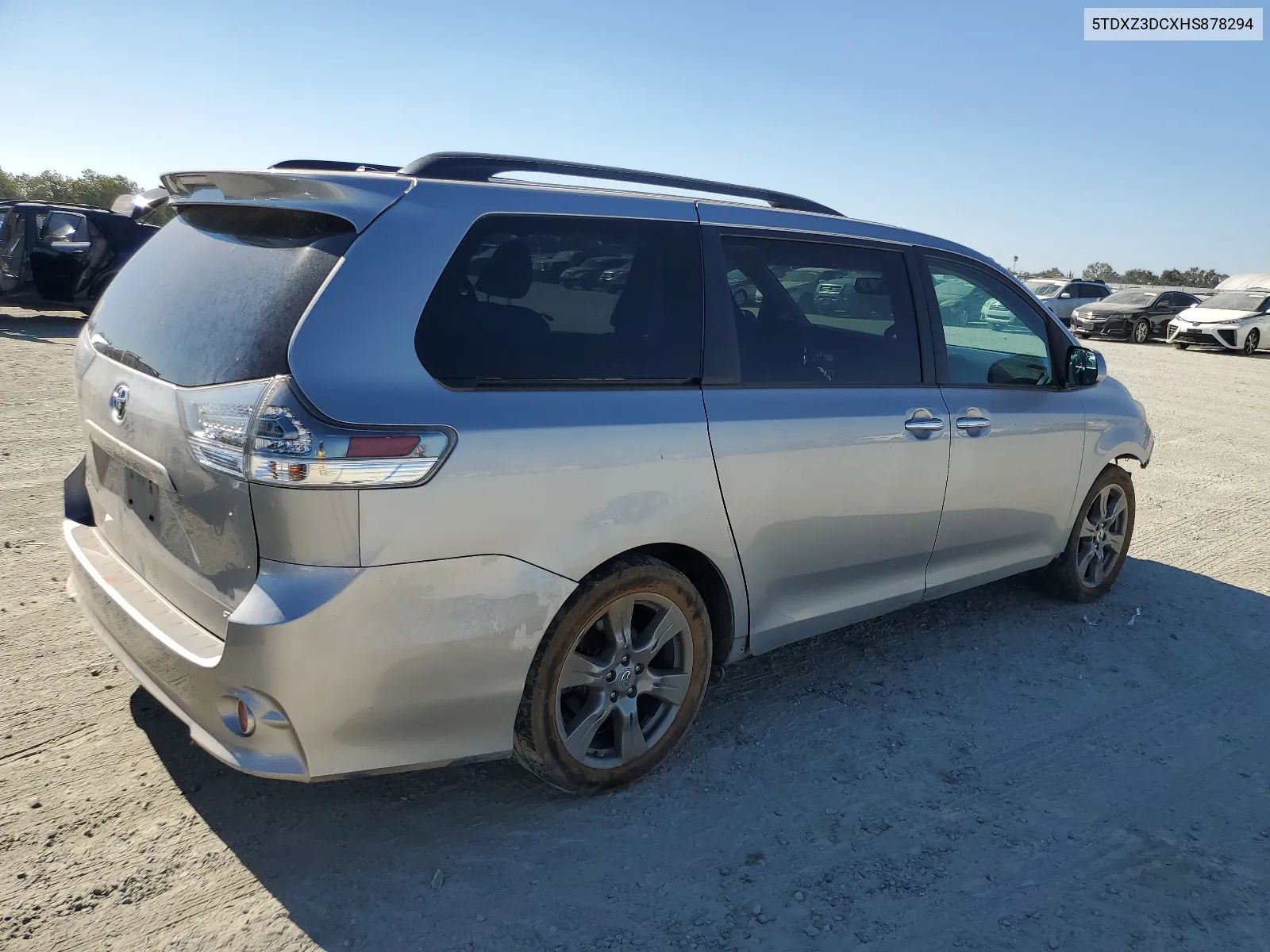 5TDXZ3DCXHS878294 2017 Toyota Sienna Se