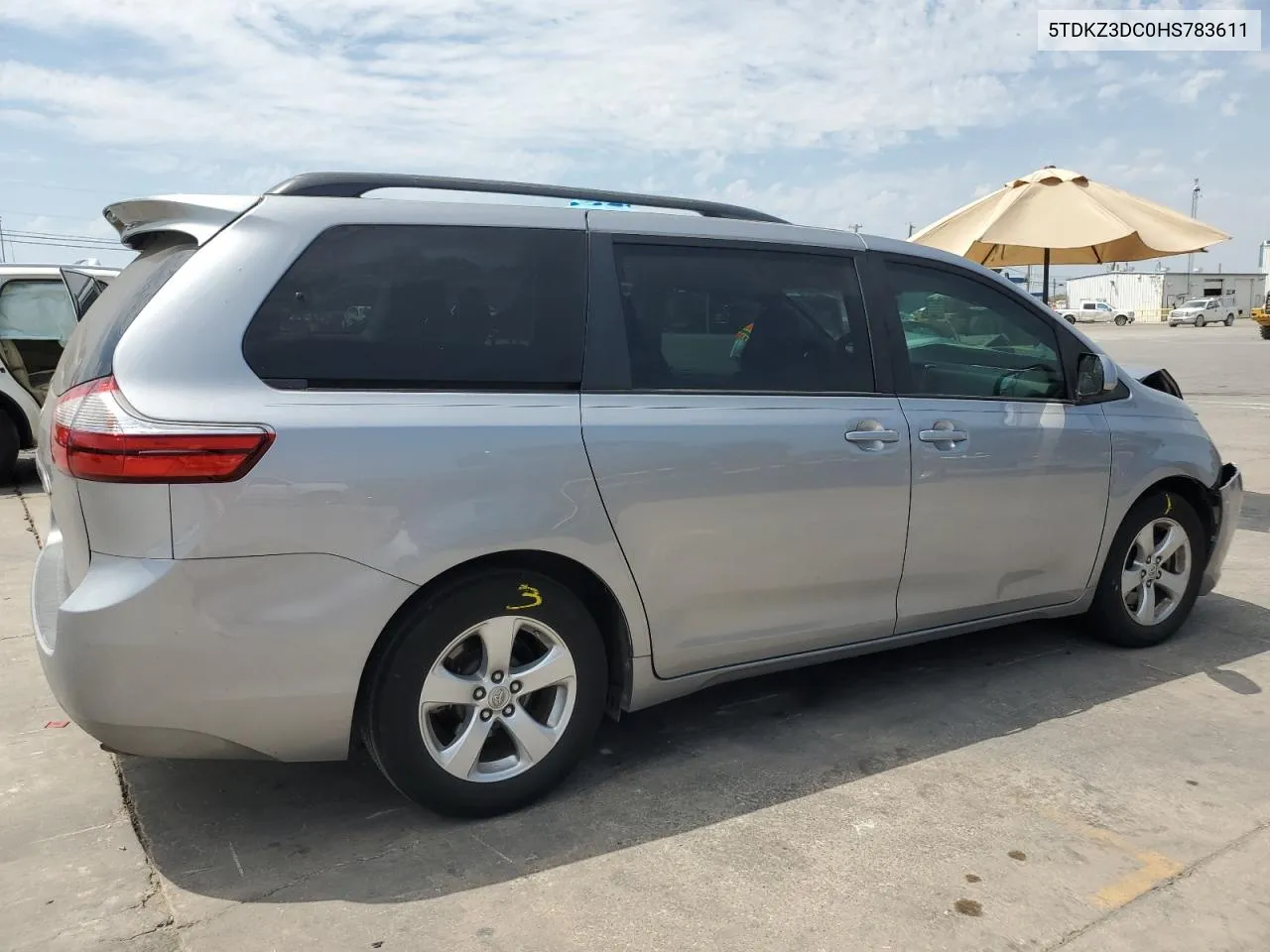 2017 Toyota Sienna Le VIN: 5TDKZ3DC0HS783611 Lot: 68766684