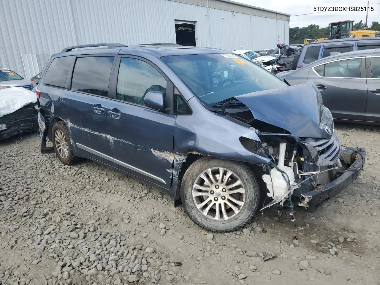 2017 Toyota Sienna Xle VIN: 5TDYZ3DCXHS825115 Lot: 70457474