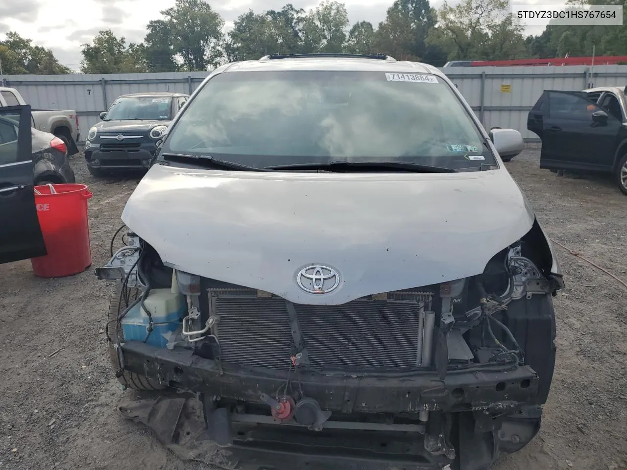 5TDYZ3DC1HS767654 2017 Toyota Sienna Xle