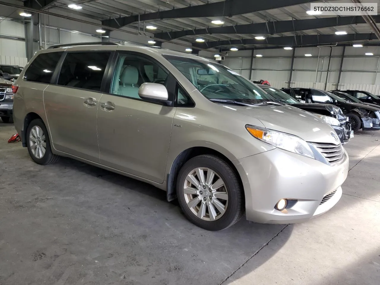 2017 Toyota Sienna Xle VIN: 5TDDZ3DC1HS176562 Lot: 71472444