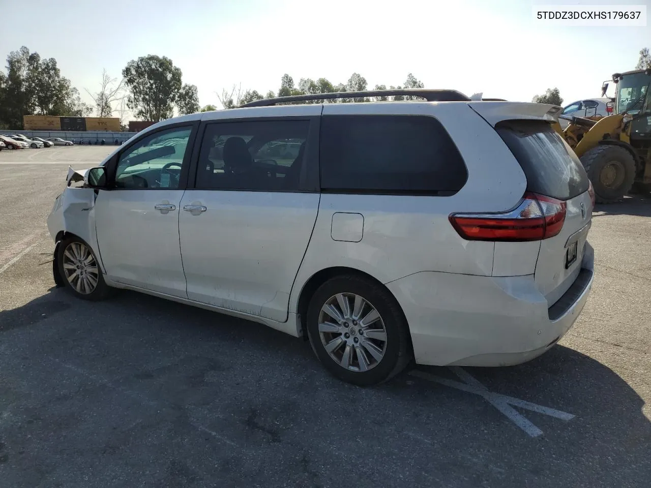 2017 Toyota Sienna Xle VIN: 5TDDZ3DCXHS179637 Lot: 72189414