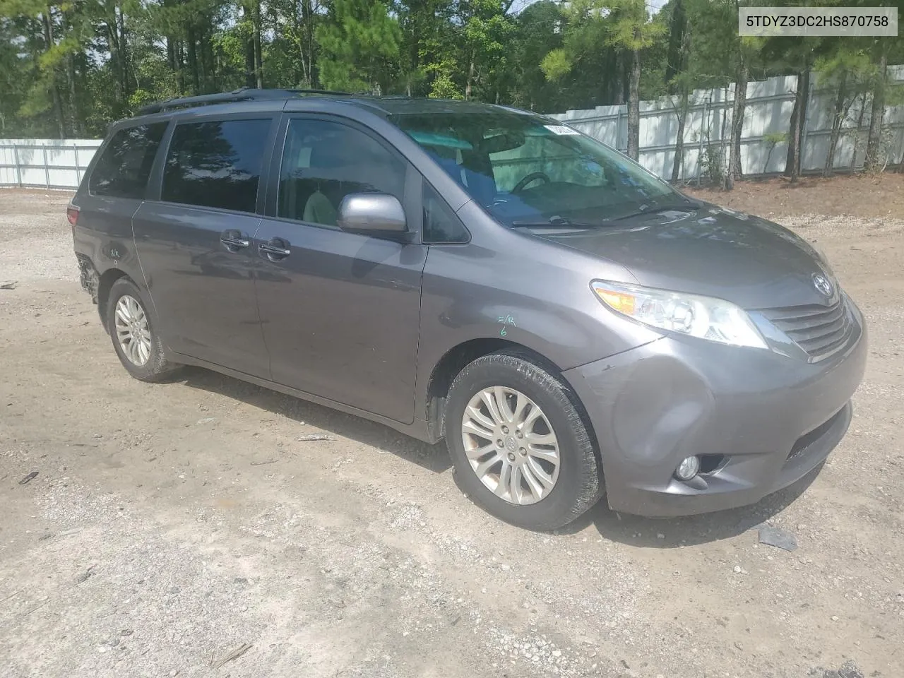 2017 Toyota Sienna Xle VIN: 5TDYZ3DC2HS870758 Lot: 72462104