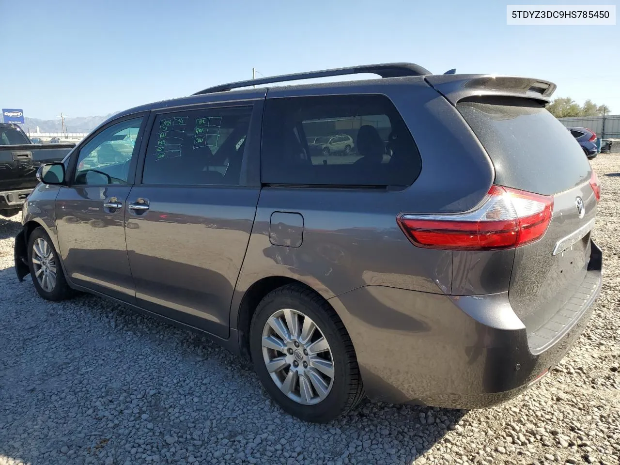 2017 Toyota Sienna Xle VIN: 5TDYZ3DC9HS785450 Lot: 72614924