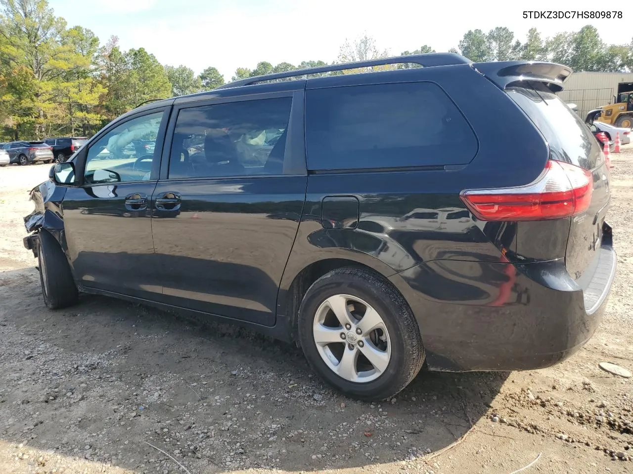 2017 Toyota Sienna Le VIN: 5TDKZ3DC7HS809878 Lot: 72933604