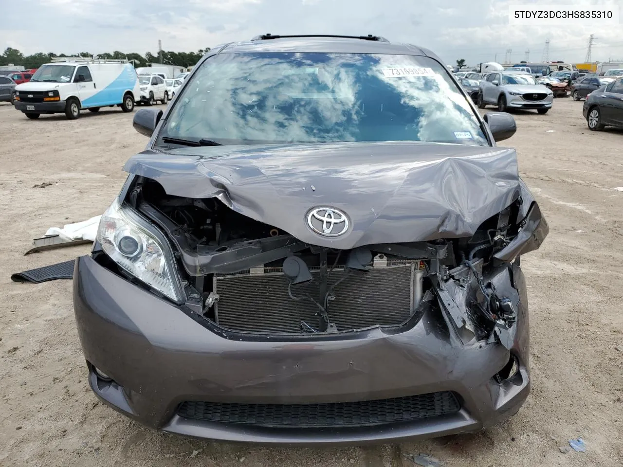 2017 Toyota Sienna Xle VIN: 5TDYZ3DC3HS835310 Lot: 73169854