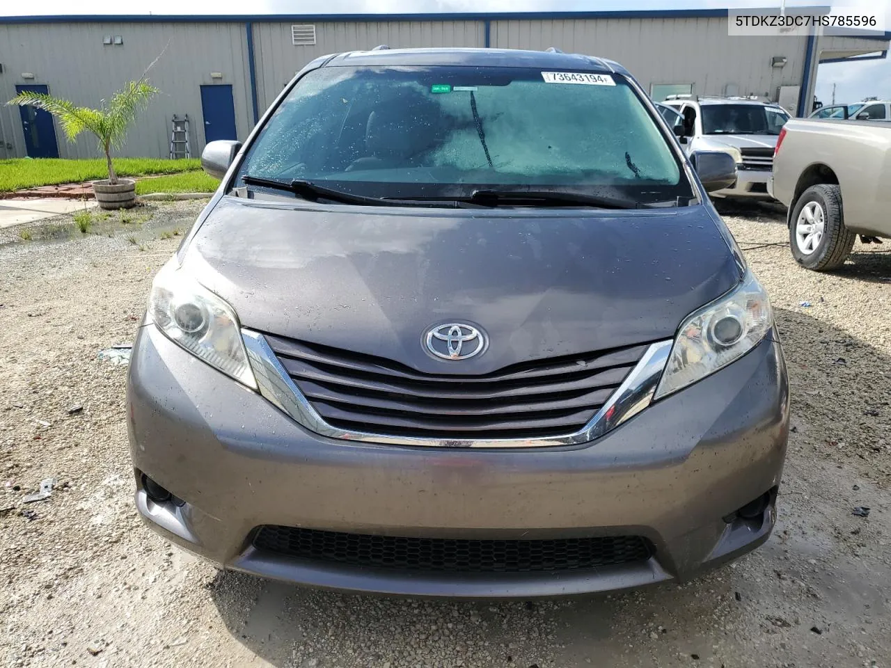 5TDKZ3DC7HS785596 2017 Toyota Sienna Le