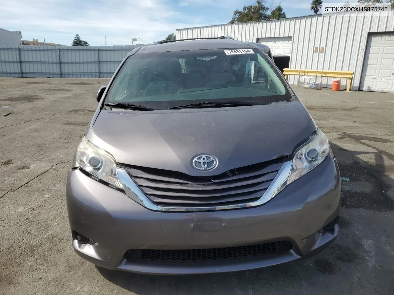 2017 Toyota Sienna Le VIN: 5TDKZ3DCXHS875745 Lot: 75461164