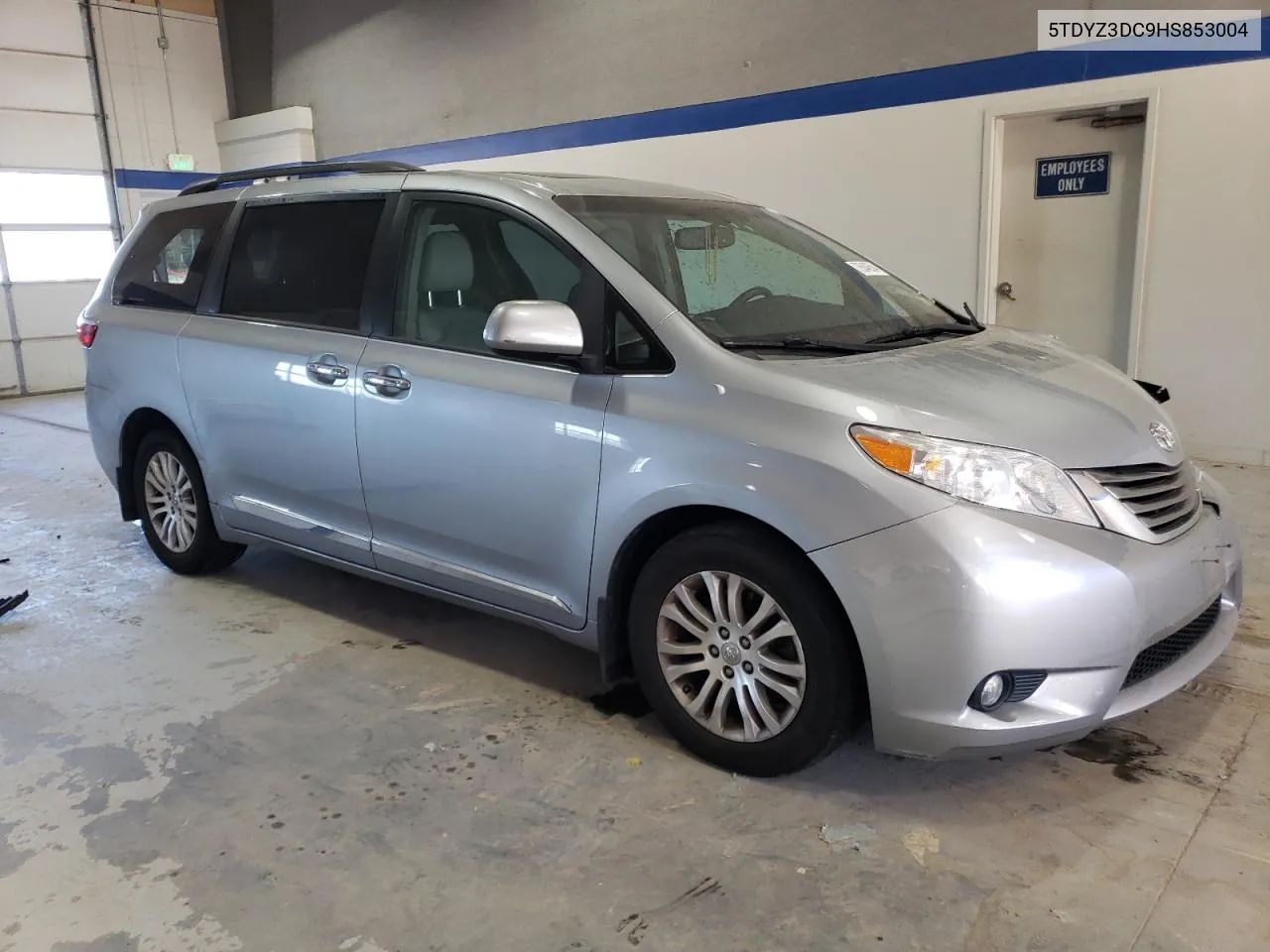 2017 Toyota Sienna Xle VIN: 5TDYZ3DC9HS853004 Lot: 75640584