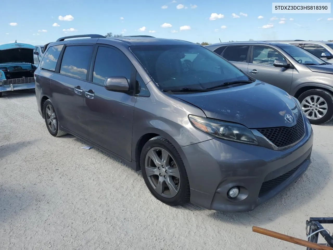 5TDXZ3DC3HS818390 2017 Toyota Sienna Se