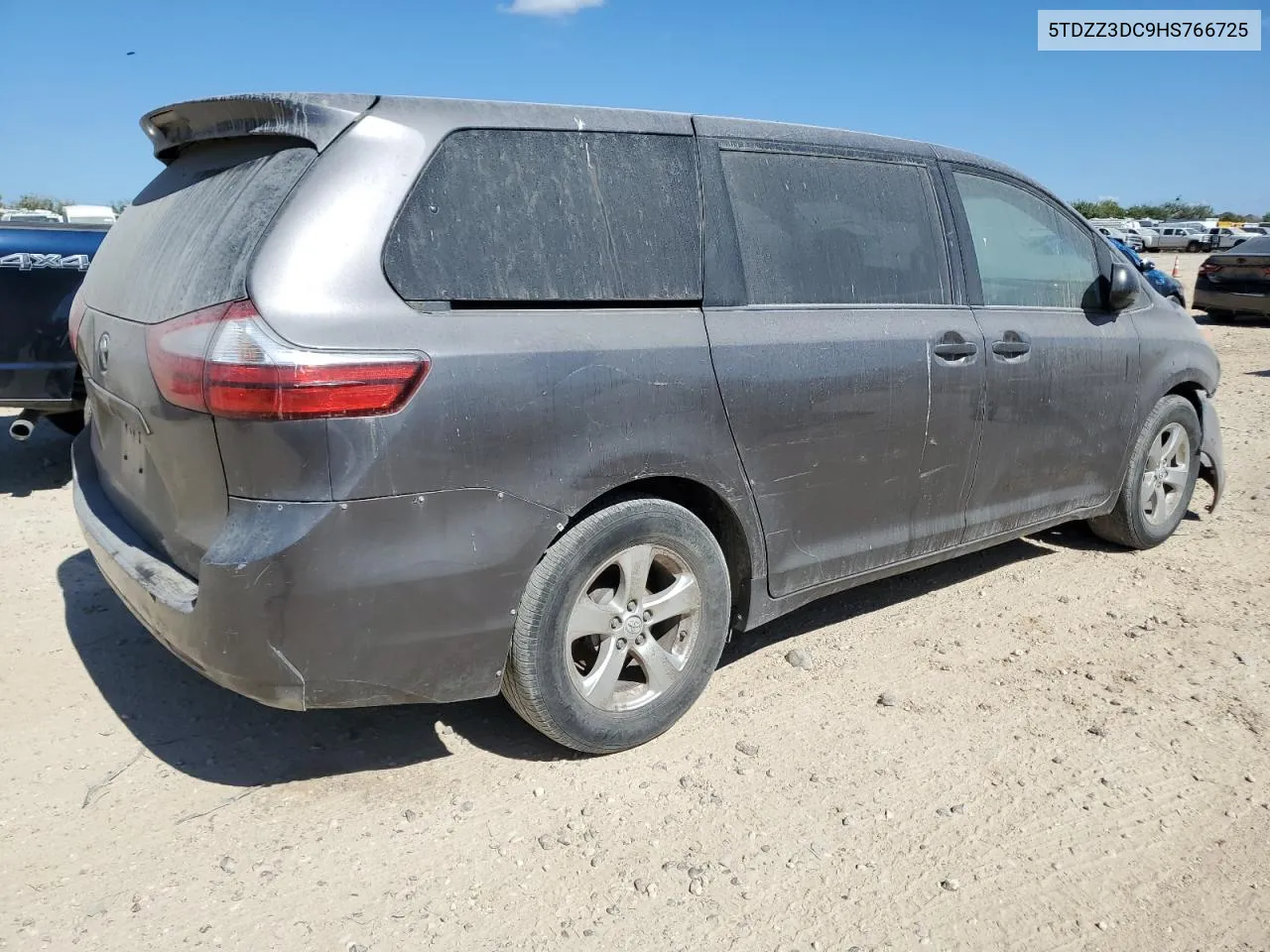 2017 Toyota Sienna VIN: 5TDZZ3DC9HS766725 Lot: 78032254