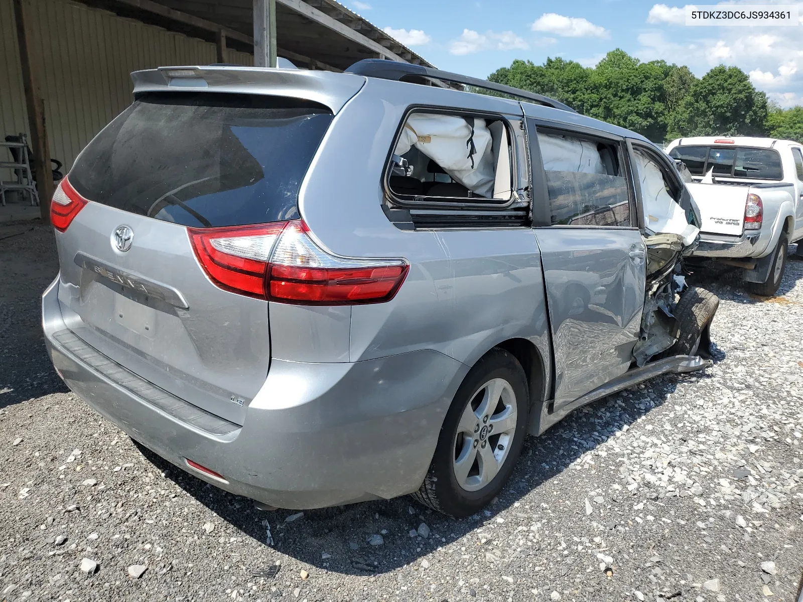 2018 Toyota Sienna Le VIN: 5TDKZ3DC6JS934361 Lot: 61158344