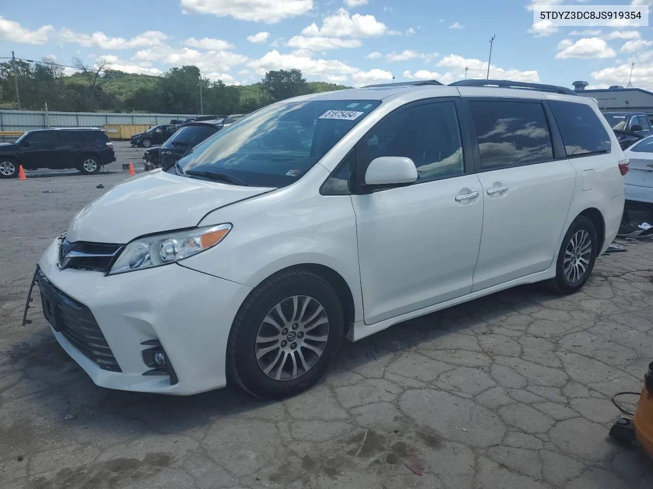 5TDYZ3DC8JS919354 2018 Toyota Sienna Xle